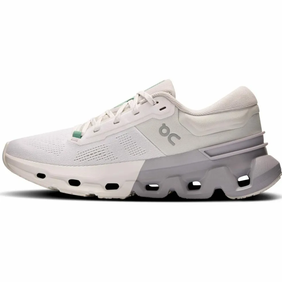On · Cloudflyer 5