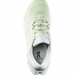 On · Cloudrunner 3