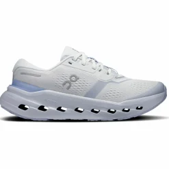 On · Cloudrunner 3