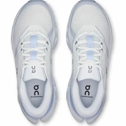 On · Cloudrunner 3