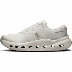 On · Cloudrunner 3 Wide