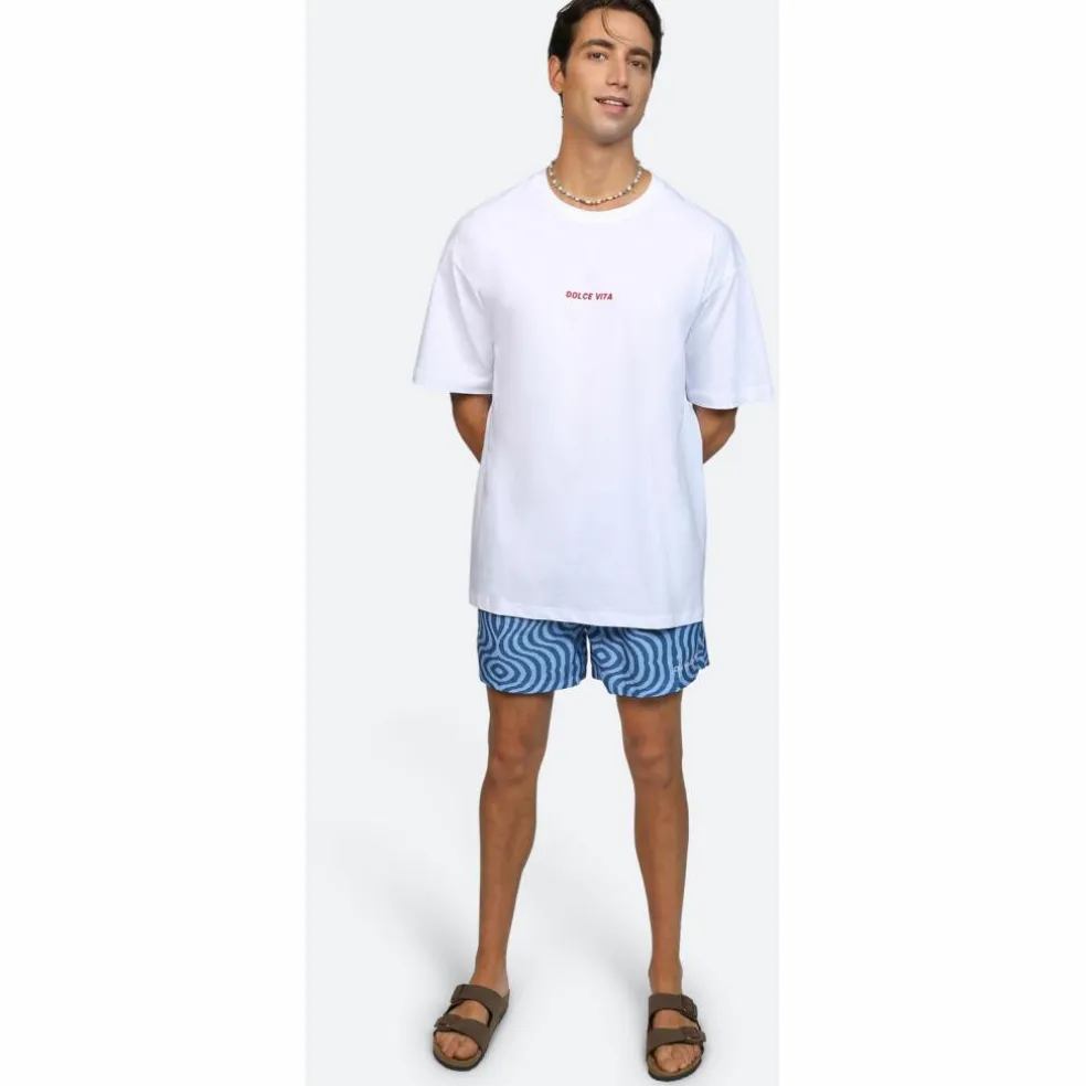 ON VACATION · Dolce Vita