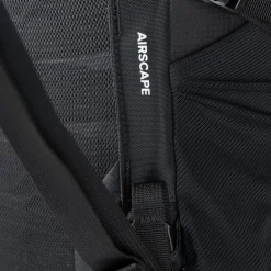 Osprey · Tempest 33