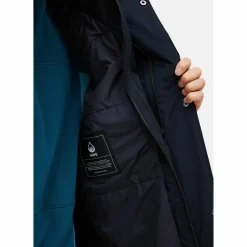 Peak Performance · M Treeline Insulated Parka