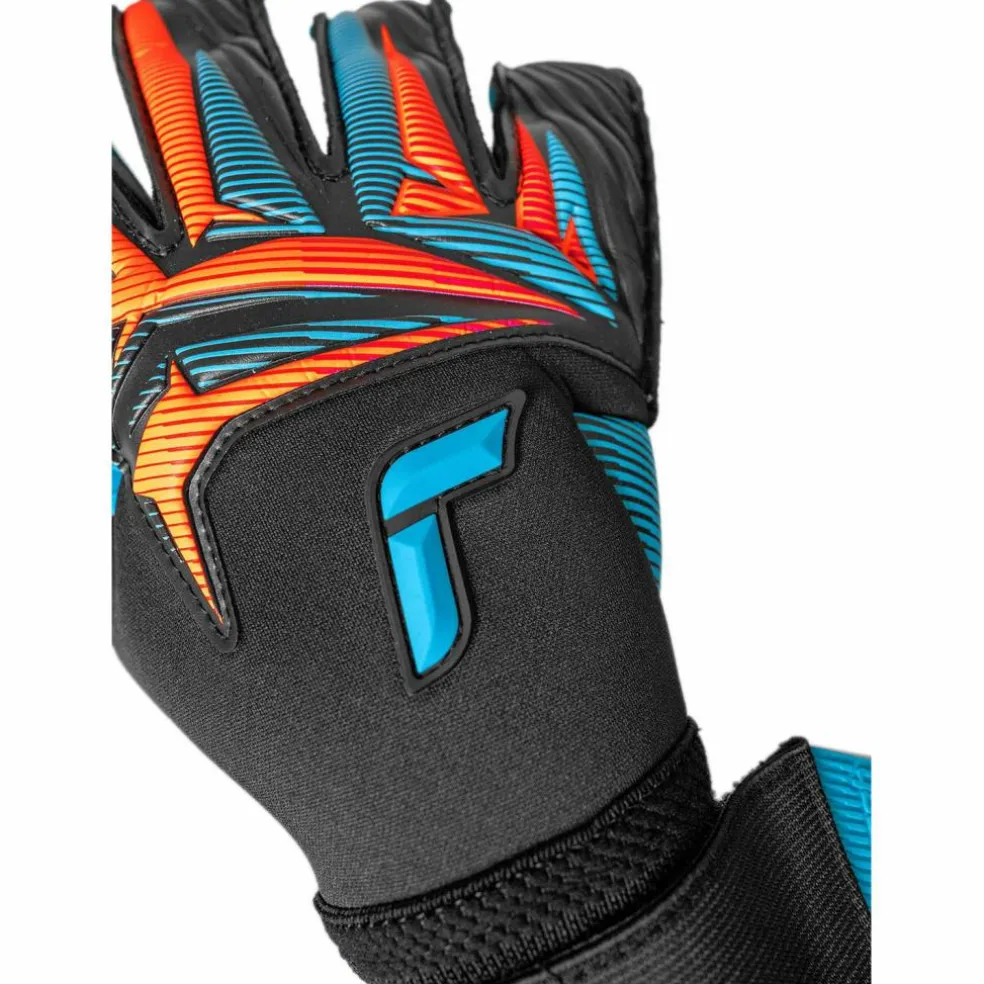 Reusch · Attrakt Aqua Evolution