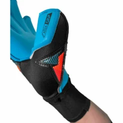 Reusch · Attrakt Aqua Evolution
