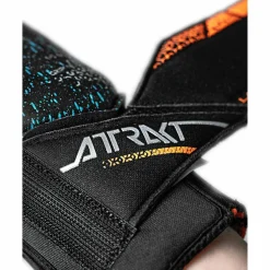 Reusch · Attrakt Fusion Carbon® 3D