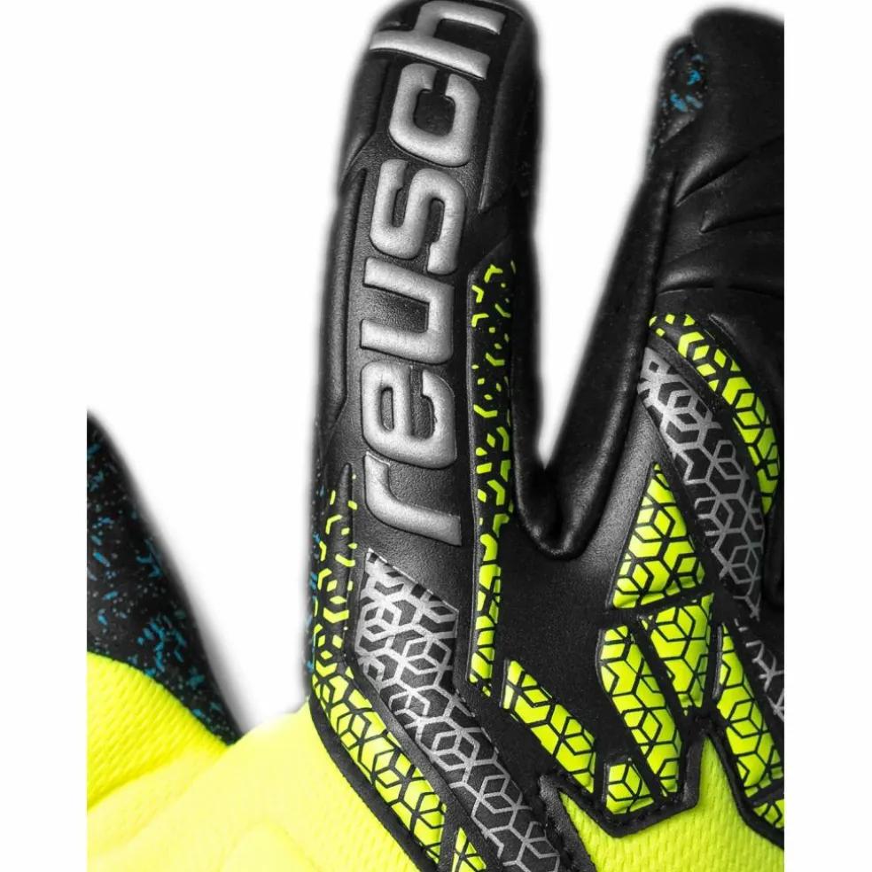 Reusch · Attrakt Fusion Guardian