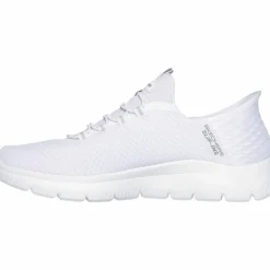 Skechers · Summits