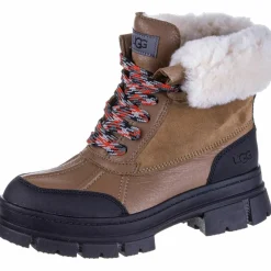 Ugg · Ashton Addie