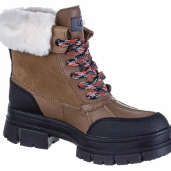Ugg · Ashton Addie
