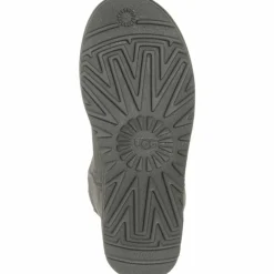 Ugg · Classic Mini II