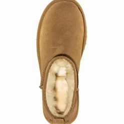 Ugg · Classic Ultra Mini