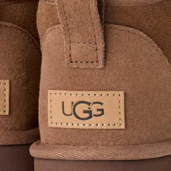 Ugg · Classic Ultra Mini