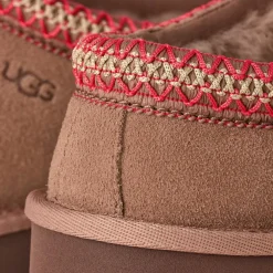 Ugg · Tasman II
