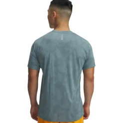 Under Armour · Launch Camo