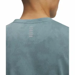 Under Armour · Launch Camo