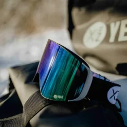YEAZ · APEX