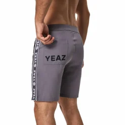 YEAZ · DAVEY