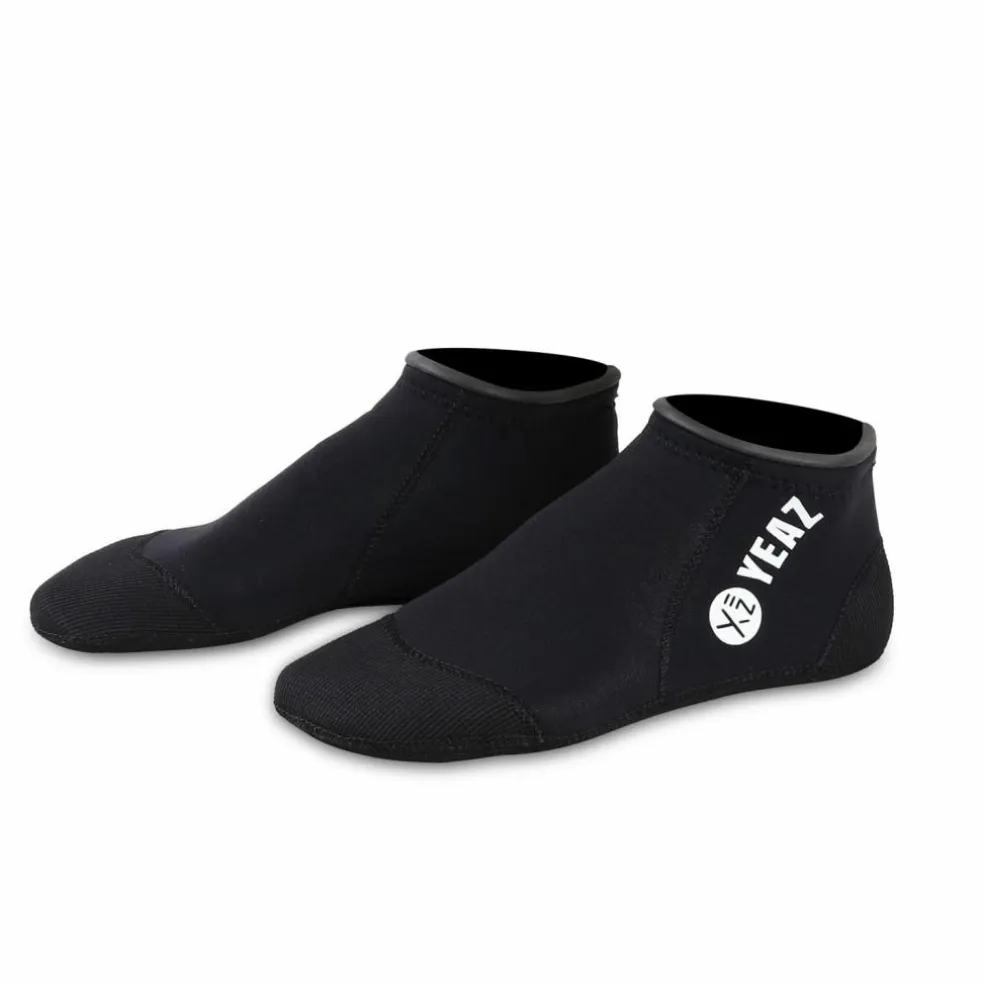 YEAZ · NEOSOCK LOW